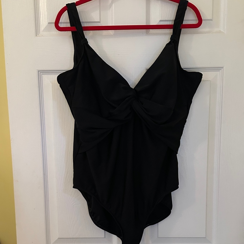 Elegant Black Women's One Piece Swimsuit